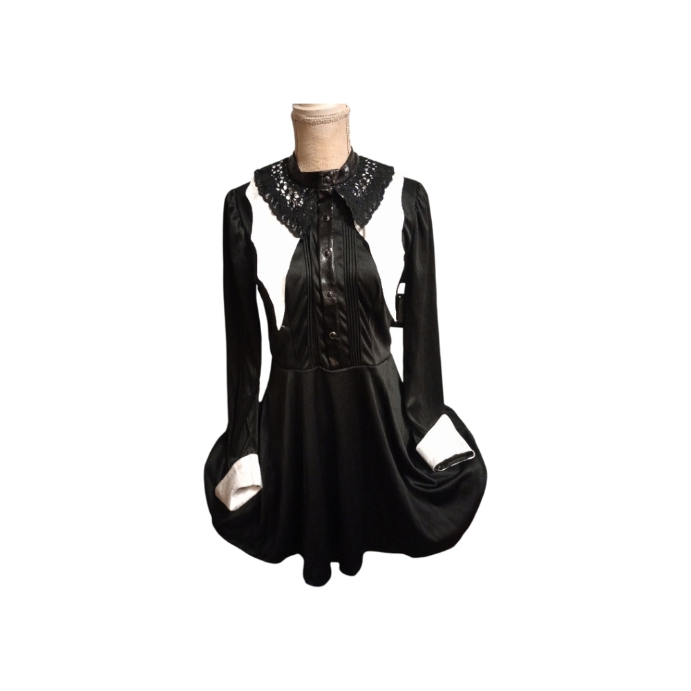 Spirit Black Gothic Dress With Lace Collar, Size M, NWT, So Cute!!